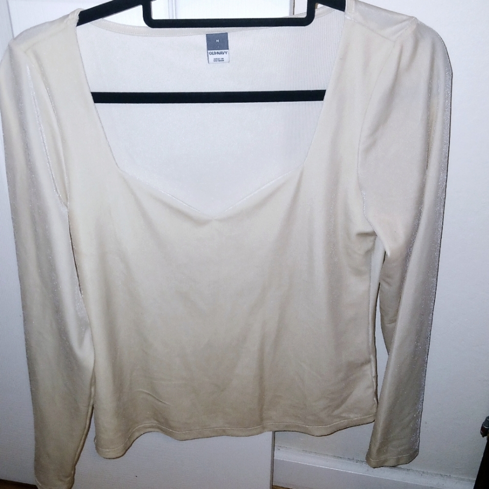 Old Navy women's velour/velvet white long sleeve size med